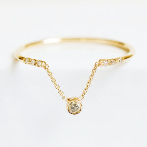 Gravity round diamond chain ring