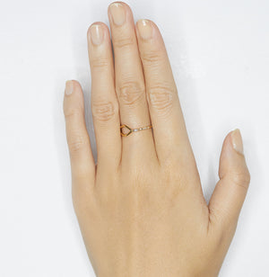 Gravity Baguette diamond Y ring