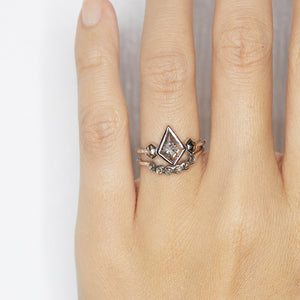 XW Bridal kite diamond ring