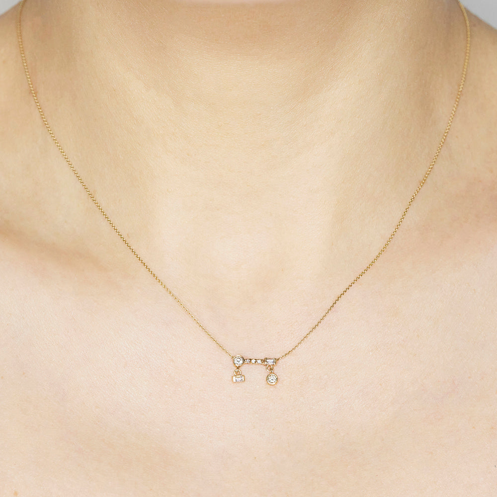 Gravity balance shake diamond necklace