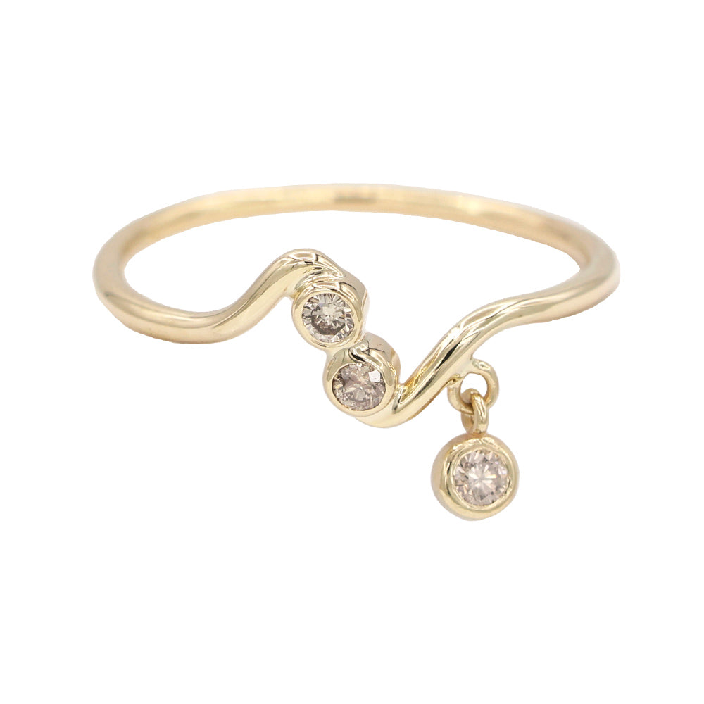 Gravity bypass round champagne diamond ring