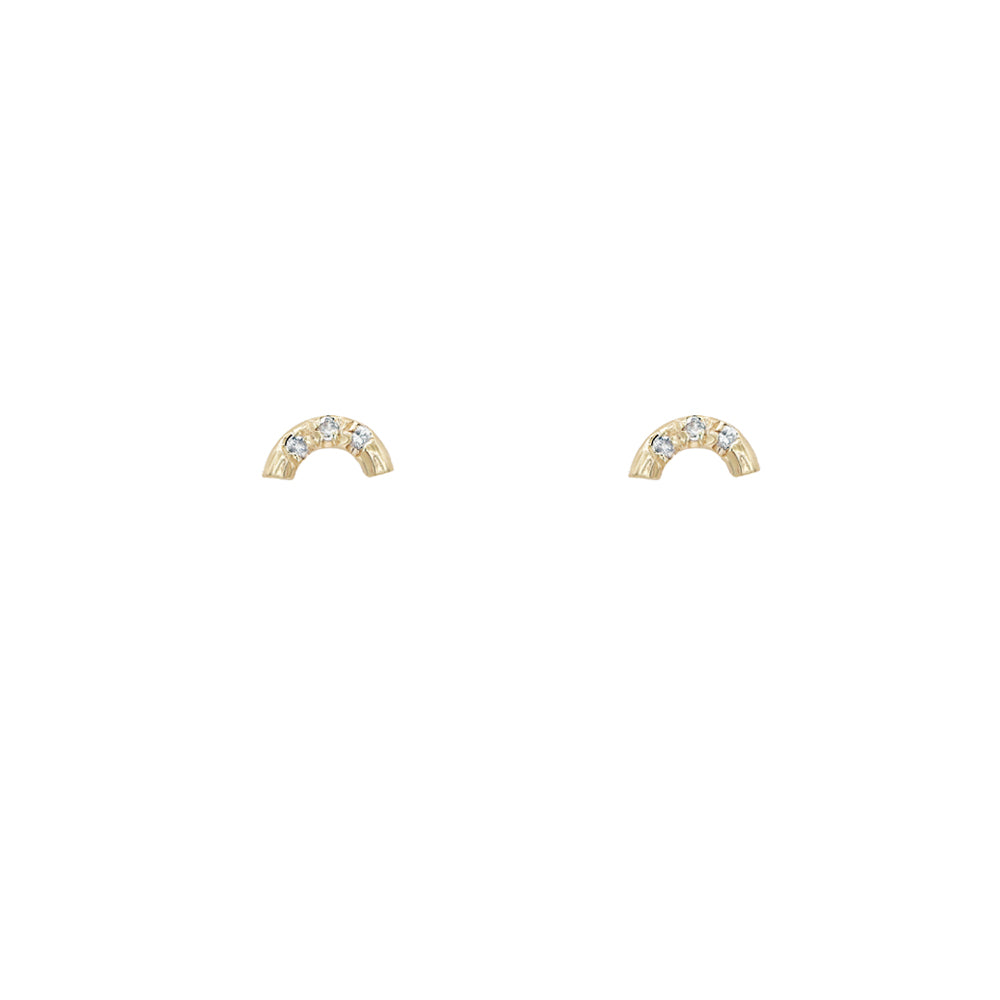 Gravity curve diamond stud earrings