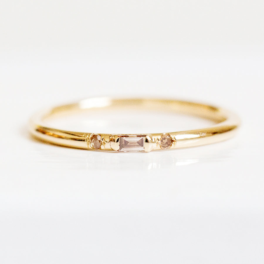 Gravity baguette diamond band