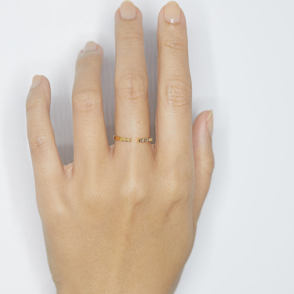 Astro white and yellow diamond open band