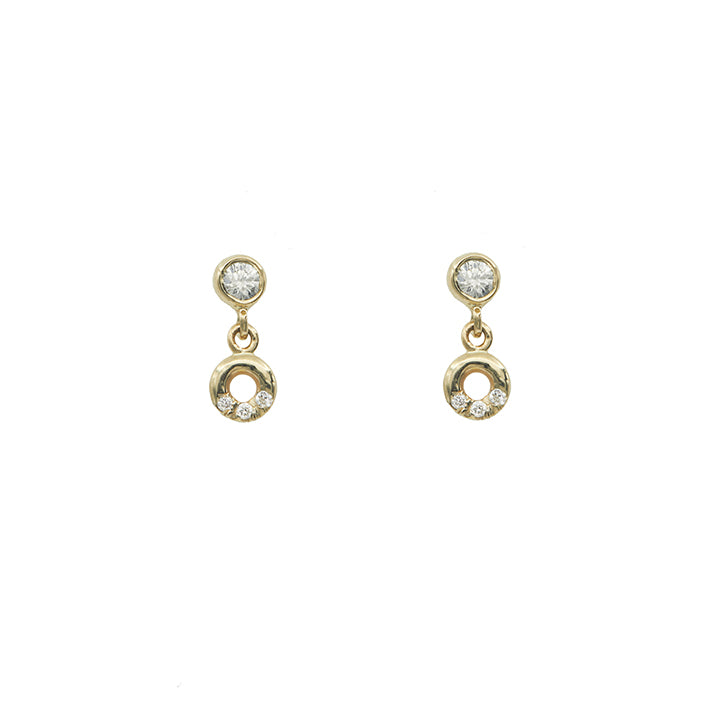 Gravity round diamond with round hoop diamond earrings