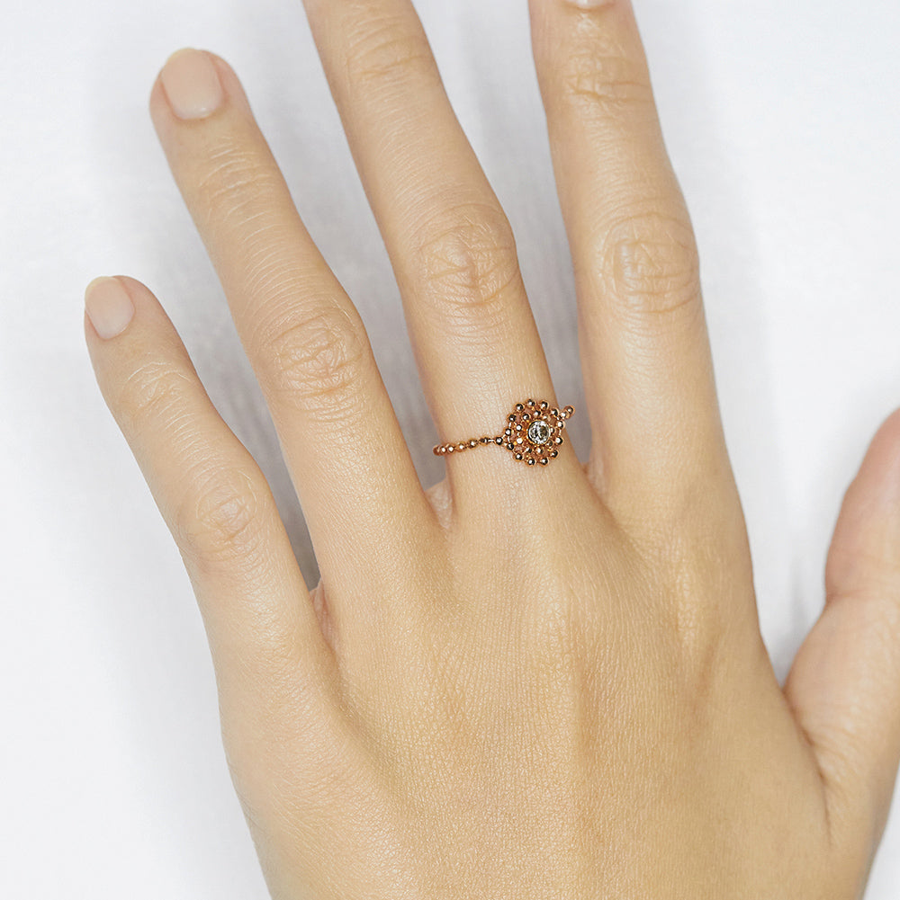 Gold Chain Ring with Diamond