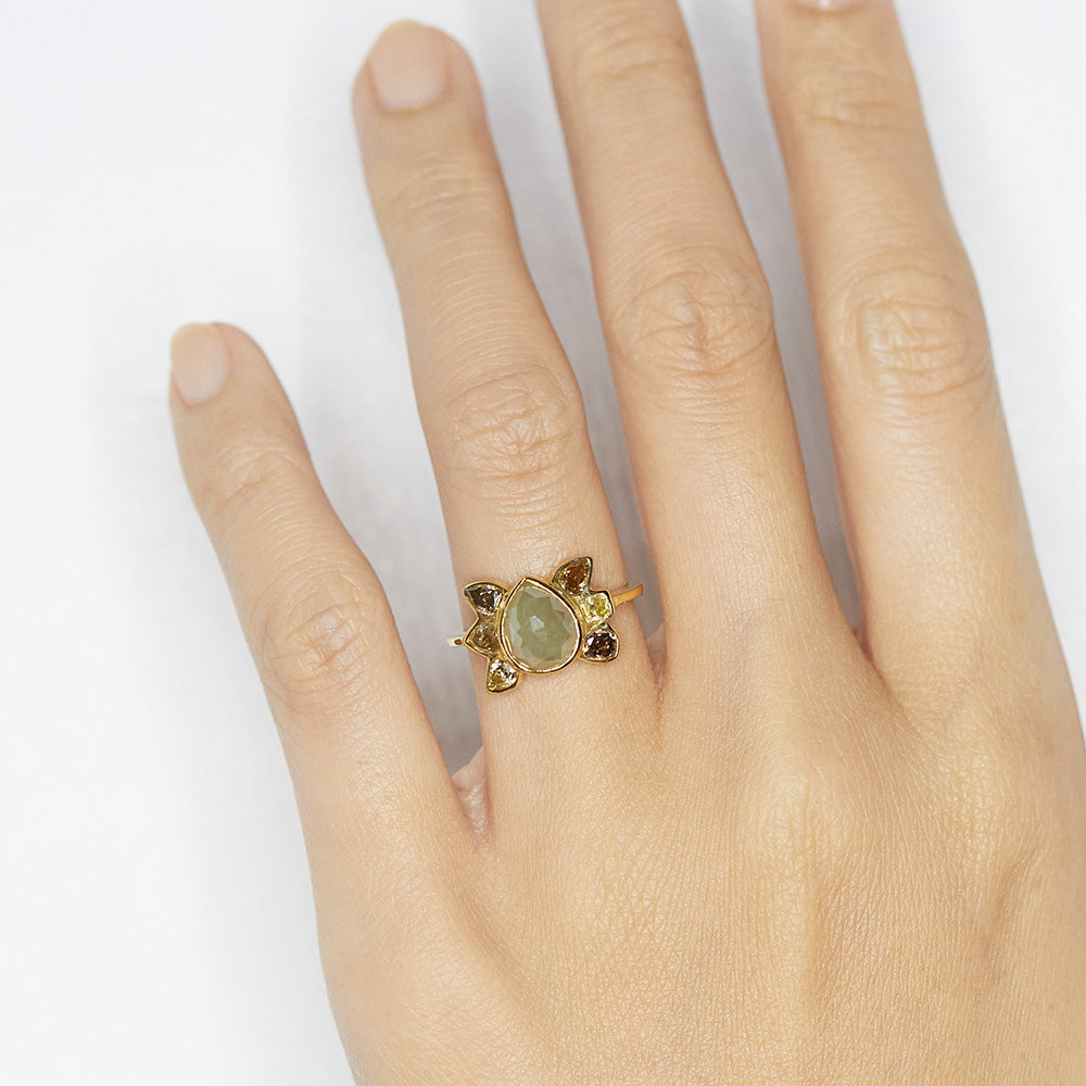 Stardust gray pear diamond ring